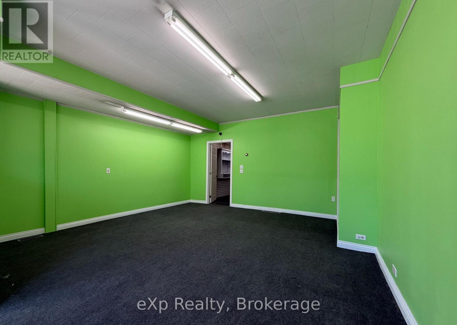Commercial Sale in South Bruce 3