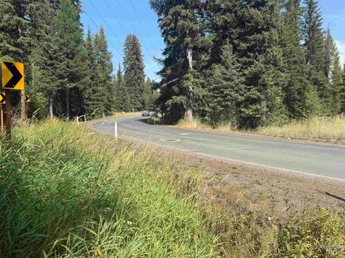 2325 W Mountain Rd, Donnelly, ID, 83615-5087 | Card Image