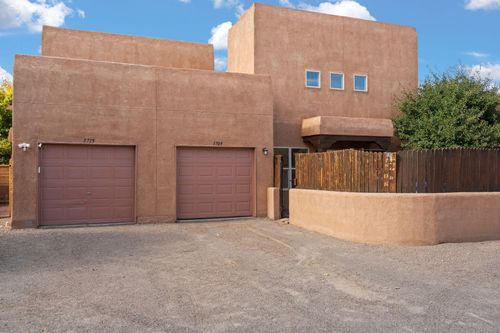 1709 Corte De Pimienta, Albuquerque, NM, 87104-2376 | Card Image