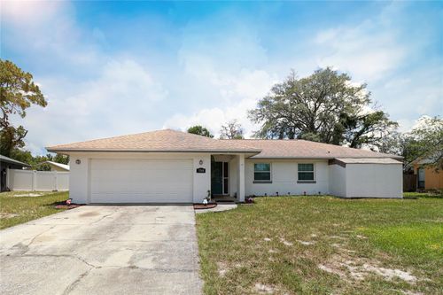 1560 Guinevere Dr, CASSELBERRY, FL, 32707-3939 | Card Image