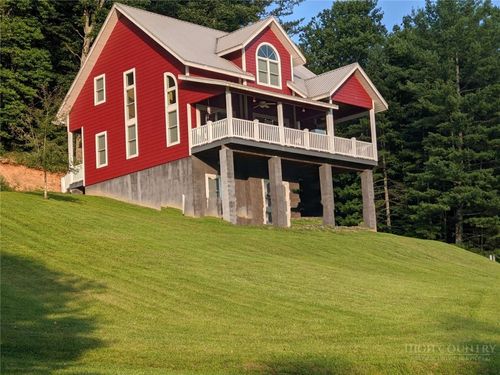 294 Wildcat Ridge Rd, Deep Gap, NC, 28618-9115 | Card Image