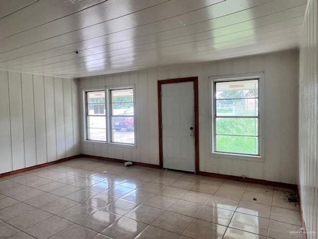 Entryway featuring light tile patterned flooring | Image 9