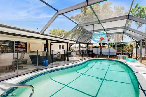3578 Santiago Way, NAPLES, FL, 34105-2765 | Card Image