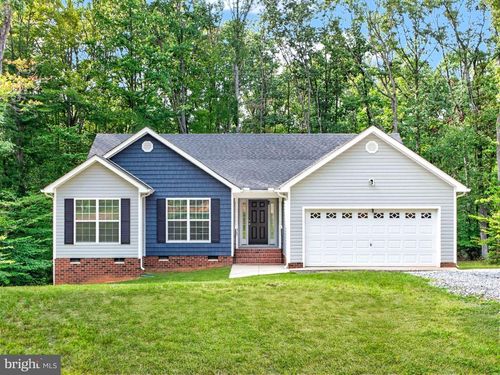 365 Richardson Dr, LOUISA, VA, 23093-2664 | Card Image