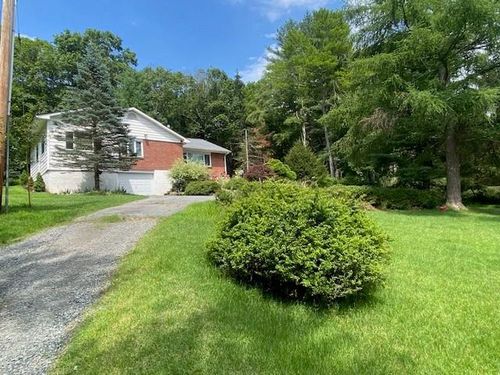 437 Hollow Rd, Glen Spey, NY, 12737-8524 | Card Image