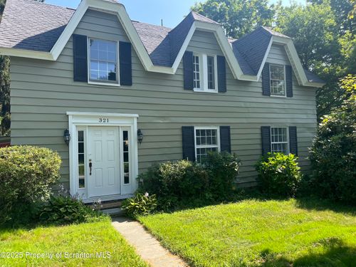 321 Maple St, Montrose, PA, 18801-1268 | Card Image