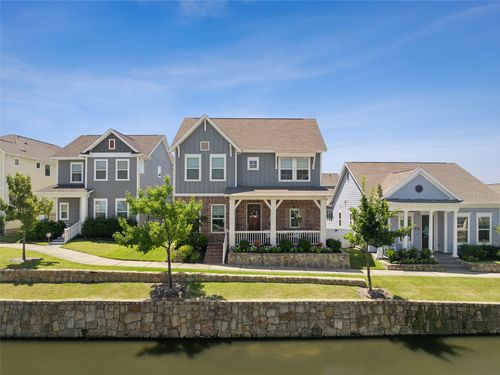 8753 Montreal Mews Dr, North Richland Hills, TX, 76180-1706 | Card Image