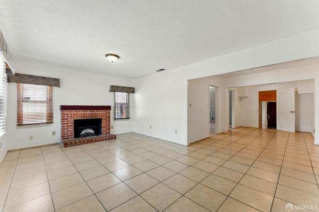 1220 Mesa St, House other with 2 bedrooms, 1 bathrooms and null parking in Concord CA | Image 4