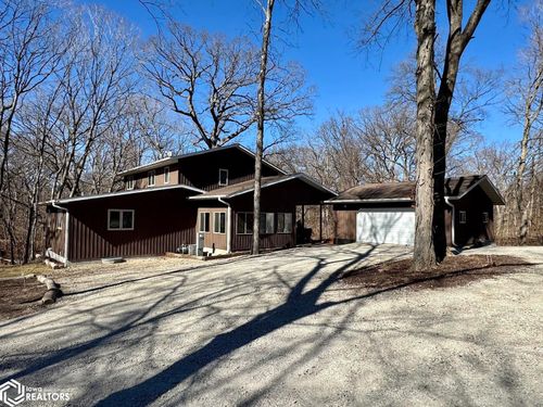 11738 Greenwood Dr, Burlington, IA, 52601-8576 | Card Image