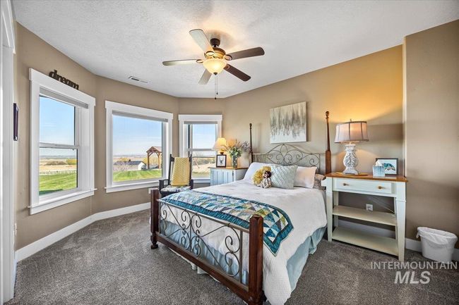 5886 Whispering Hills Dr, House other with 4 bedrooms, 3 bathrooms and 4 parking in Marsing ID | Image 38