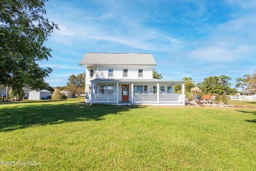 172 Lands End Rd, Knotts Island, NC, 27950-9502 | Card Image