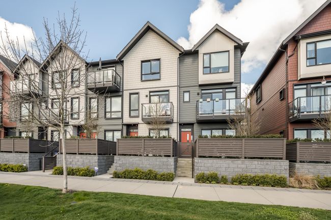 137 - 4738 Hemlock Way, Townhouse with 3 bedrooms, 2 bathrooms and 2 parking in Tsawwassen BC | Image 1