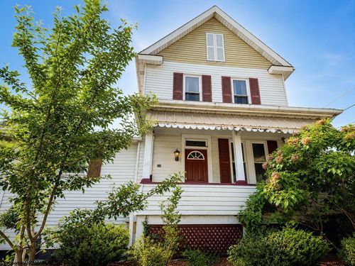240 Cherry Street, Morgantown, WV, 26501 | Card Image