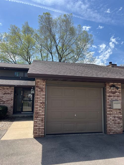 846-846 Hemlock Dr, Verona, WI, 53593-1613 | Card Image