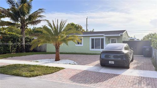 1-1400 N 70th Way, Hollywood, FL, 33024-5443 | Card Image