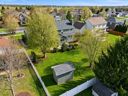 972 Canyon Trail Ct, Yorkville, IL, 60560-4601 | Card Image