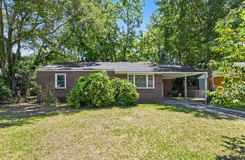 2755 Louise Dr, North Charleston, SC, 29405-3915 | Card Image