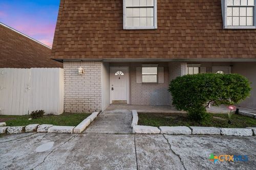 4204 Lake Road, Killeen, TX, 76543 | Card Image
