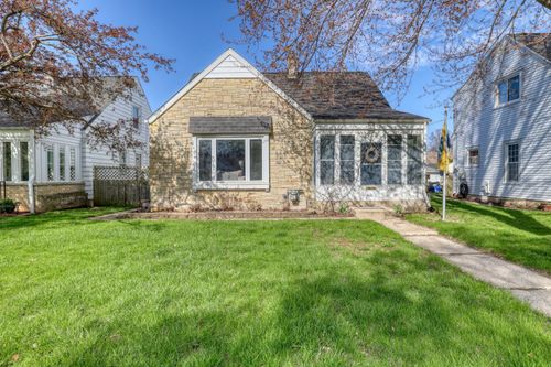 2961 N 78th St, Milwaukee, WI, 53222-5022 | Card Image