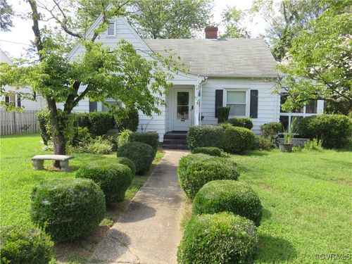2218 Bailey Dr, Henrico, VA, 23231-1721 | Card Image