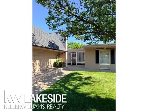 37520 S Gratiot Avenue, Clinton Charter Township, MI, 48036 | Card Image
