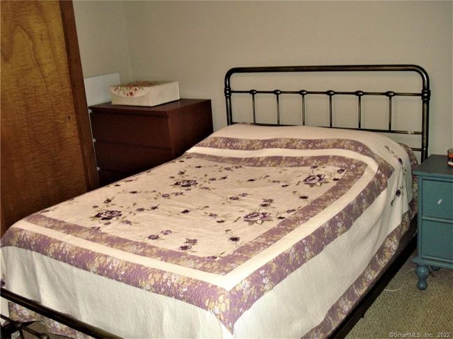 7091 Main St, House other with 4 bedrooms, 1 bathrooms and null parking in Trumbull CT | Image 8