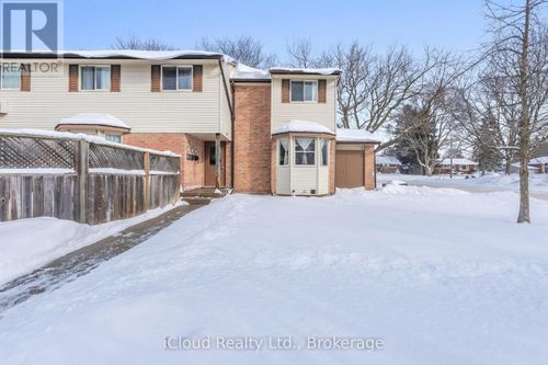1-40 Silvercreek Pky N, Guelph, ON, N1H7X5 | Card Image