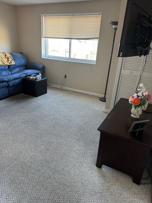 apt-301-35 Prospect St, Woburn, MA, 01801-4356 | Card Image