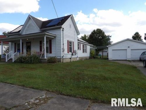 205 W Washington St, Carrier Mills, IL, 62917-1270 | Card Image