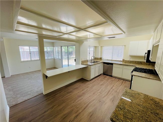 25020 Jutland Dr, House other with 3 bedrooms, 3 bathrooms and 2 parking in Hemet CA | Image 18