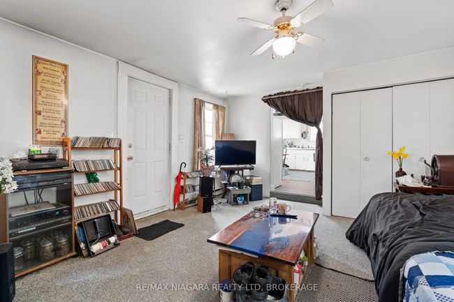 87 King St, Home with 2 bedrooms, 2 bathrooms and 3 parking in Port Colborne ON | Image 25
