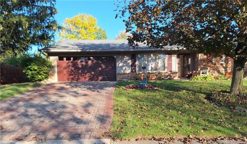 7580 Gardenside Drive, Dayton, OH, 45414 | Card Image