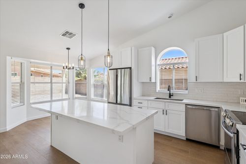 14854 S 46th Street, Phoenix, AZ, 85044 | Card Image