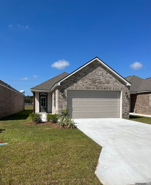 205 River Mill Dr, Brusly, LA, 70719-2245 | Card Image