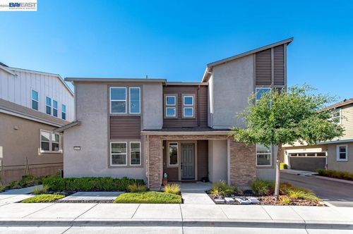 4247 Healdsburg Way, Dublin, CA, 94568-4673 | Card Image