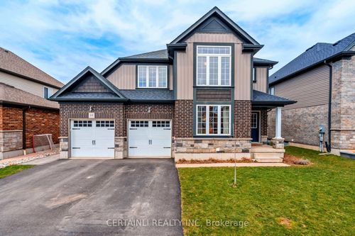 16 Anderson Cres, Stratford, ON, N5A0C5 | Card Image
