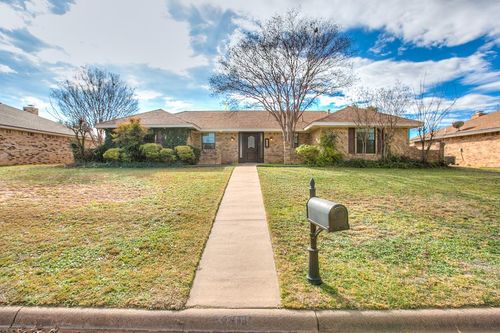 3805 Threeawn Trl, San Angelo, TX, 76904-7252 | Card Image
