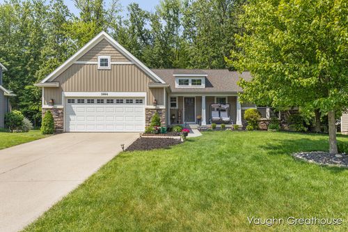 5664 Kenstyn Dr Sw, Grandville, MI, 49418-8871 | Card Image