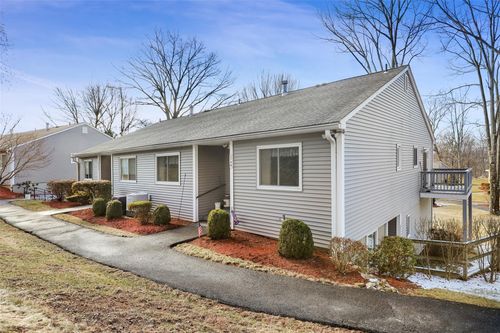 d-179 Long Hill Drive, Yorktown, NY, 10598 | Card Image