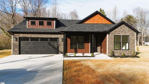 546 Dillon St, chesnee, SC, 29323-3319 | Card Image