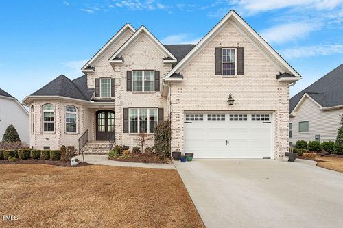 125 Blackwater Dr, Winterville, NC, 28590-9920 | Card Image