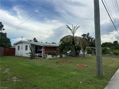 3547 Central Ave, Fort Myers, FL, 33901-8246 | Card Image
