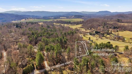 2-00002 Ray Hill Rd, Horse Shoe, NC, 28742-8738 | Card Image