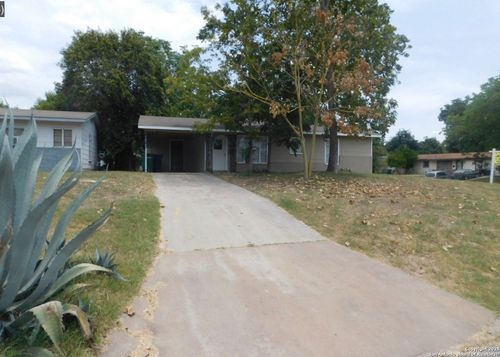 130 Eastwood Dr, San Antonio, TX, 78220-1603 | Card Image