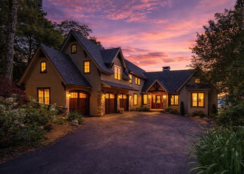 334 Windrush Trl, Highlands, NC, 28741 | Card Image