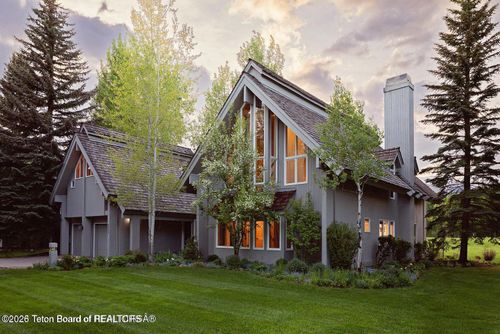 3065 Mountain Maple Ln, Wilson, WY, 83014-9631 | Card Image