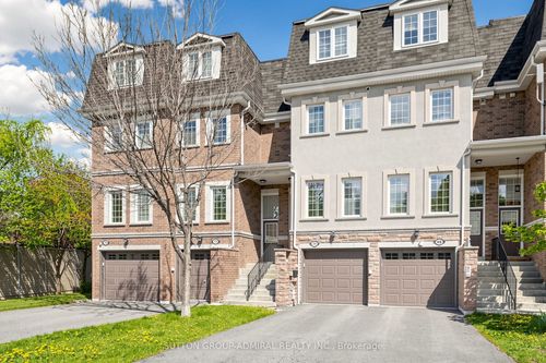 71-435 Hensall Circle, Mississauga, ON, L5A4P1 | Card Image