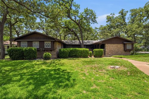 4401 Idylwood Ln, Waco, TX, 76705-3549 | Card Image