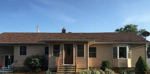 209 E North St, Goodland, IN, 47948-8132 | Card Image