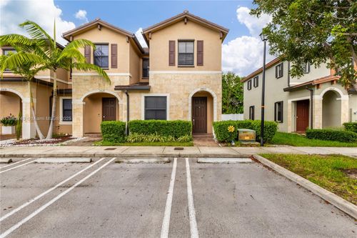 10625 W 32nd Ln, Hialeah, FL, 33018-2114 | Card Image